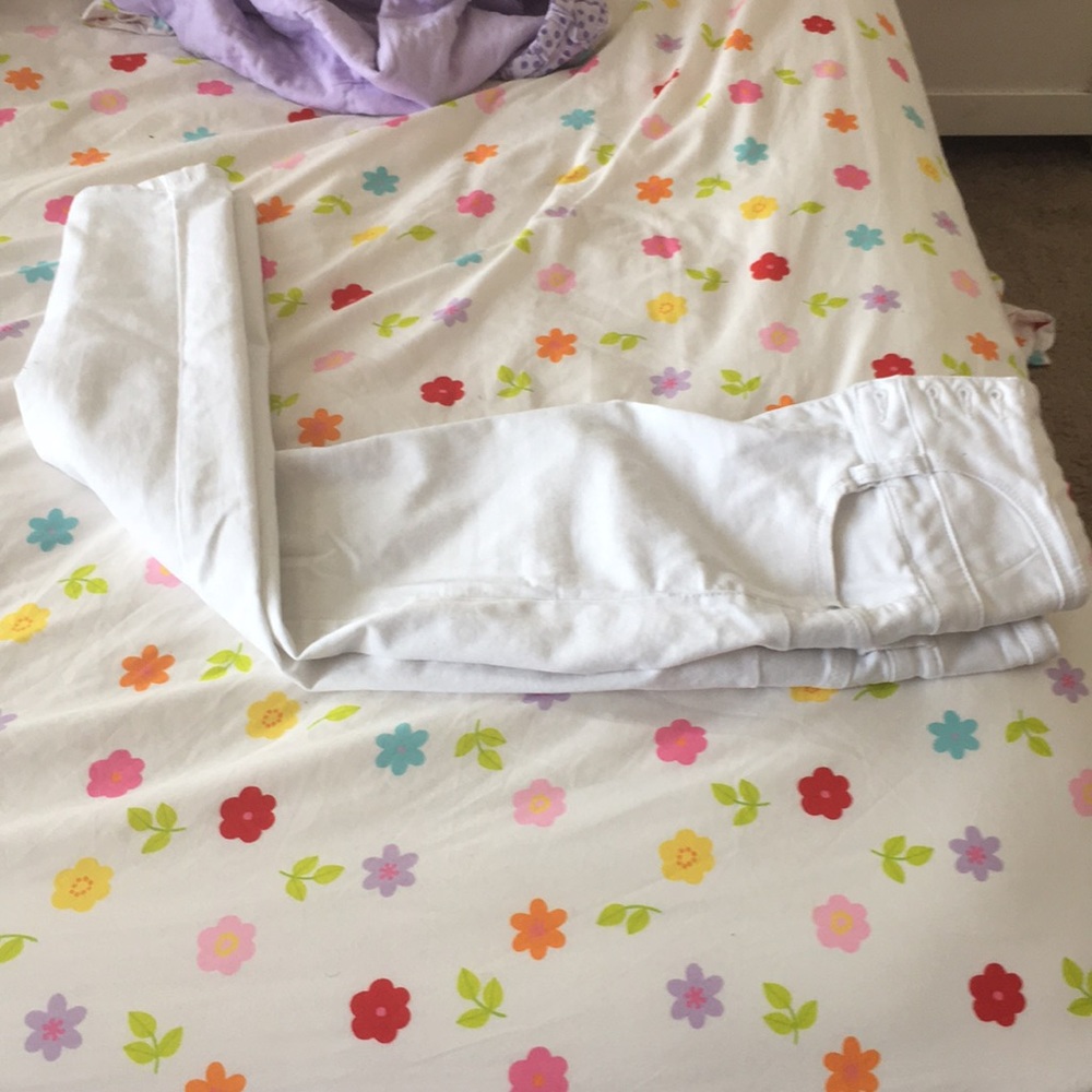 White high waist butt lighting jeans